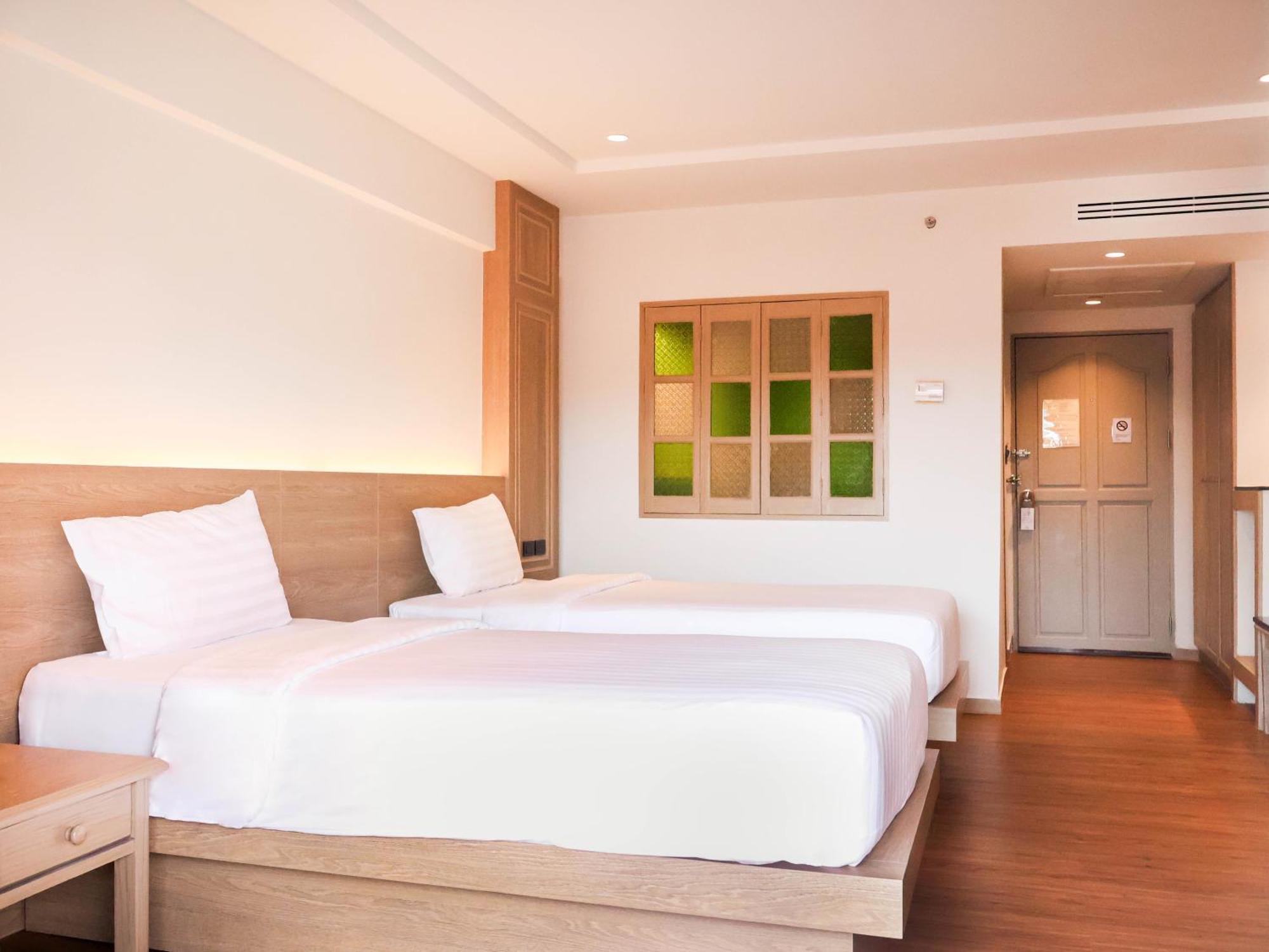 Phuket Orchid Resort And Spa Karon Bagian luar foto