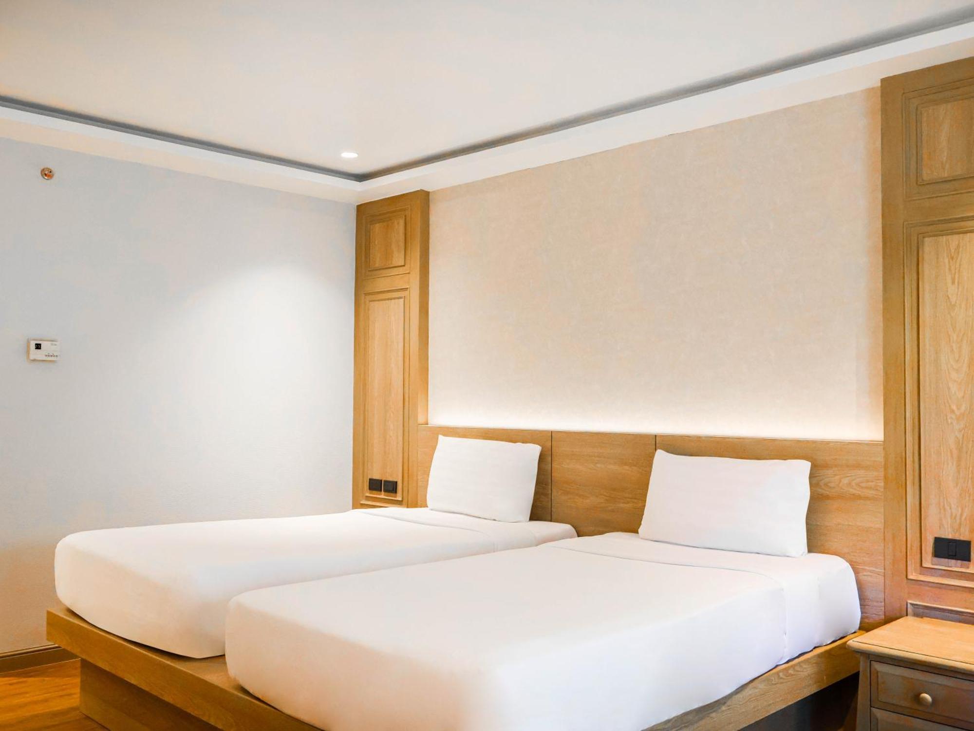Phuket Orchid Resort And Spa Karon Bagian luar foto