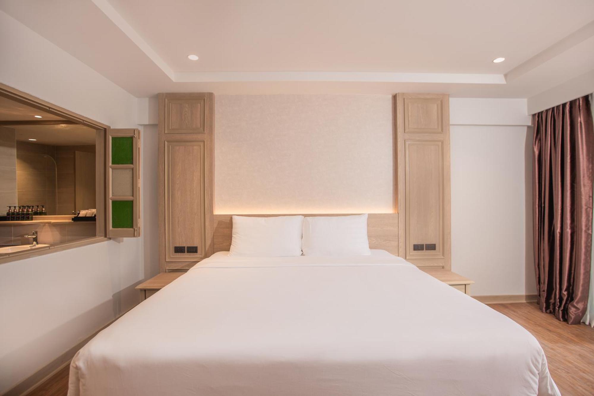 Phuket Orchid Resort And Spa Karon Bagian luar foto